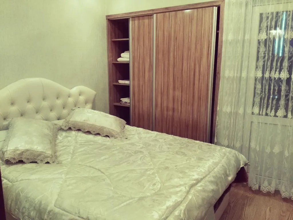 Tamar'S Apartment On Inasaridze 7A Batumi